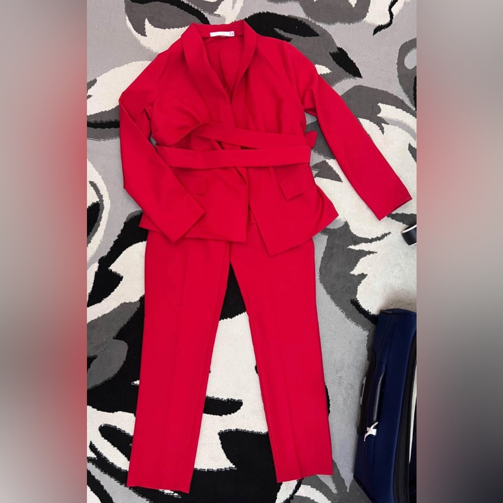 Classic costume for women